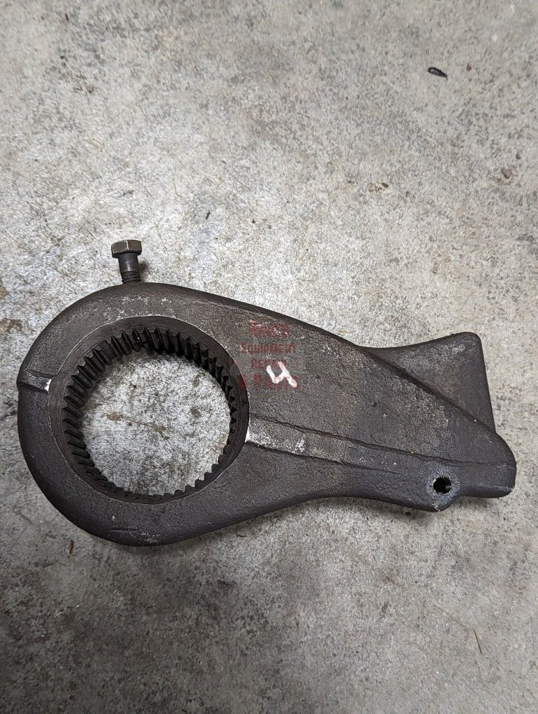 Rockshaft Bellcrank IH International 382810R2 382810R3 USED - Hines Equipment Repair & Parts