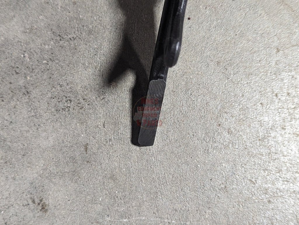 Sensing Pickup Arm IH International 382787R2 USED - Hines Equipment Repair & Parts