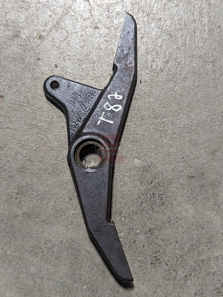 Sensing Pickup Arm IH International 382787R2 USED - Hines Equipment Repair & Parts