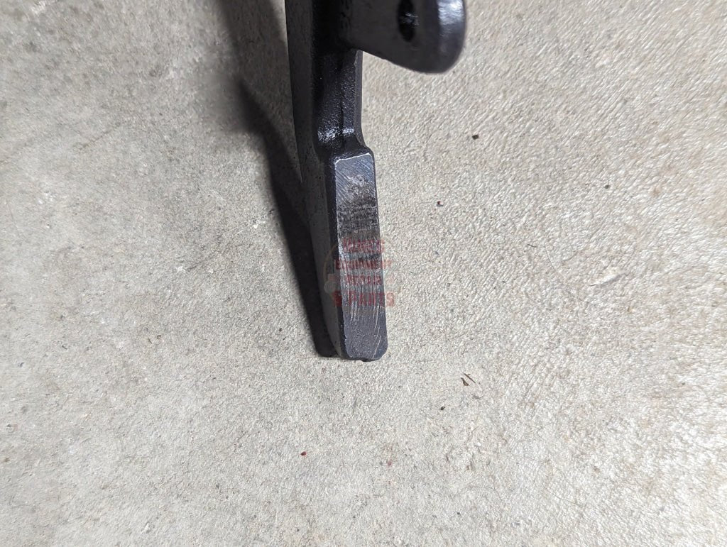 Sensing Pickup Arm IH International 382787R2 USED - Hines Equipment Repair & Parts