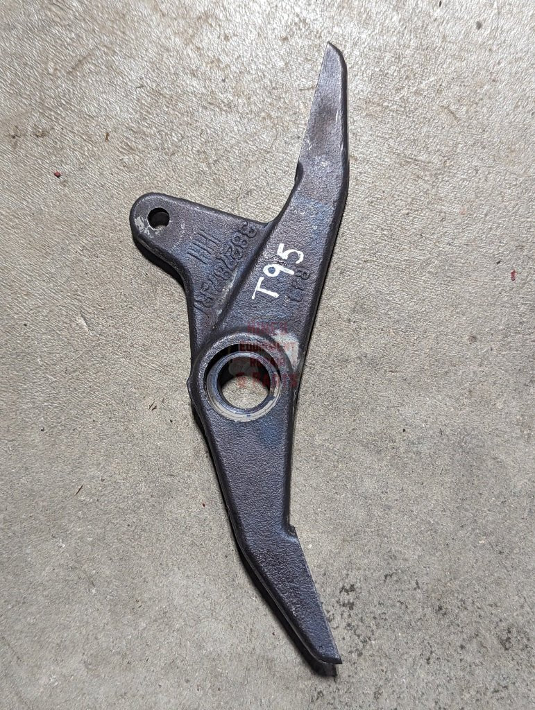 Sensing Pickup Arm IH International 382787R2 USED - Hines Equipment Repair & Parts