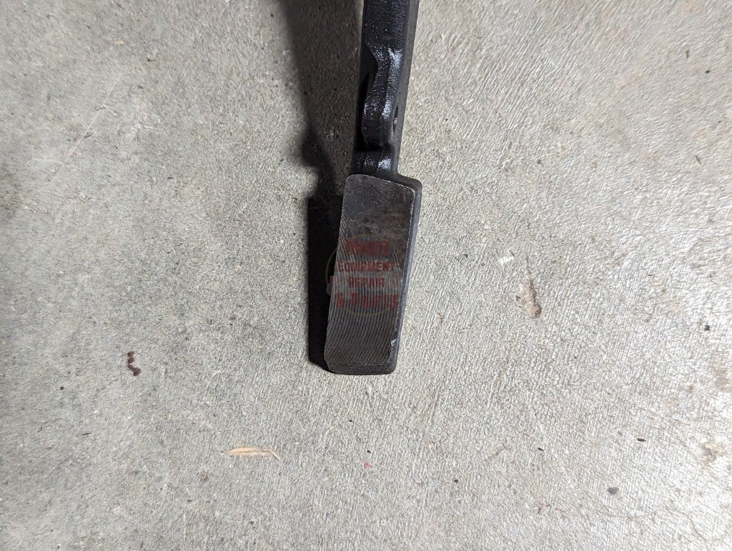 Sensing Pickup Arm IH International 392225R2 USED - Hines Equipment Repair & Parts