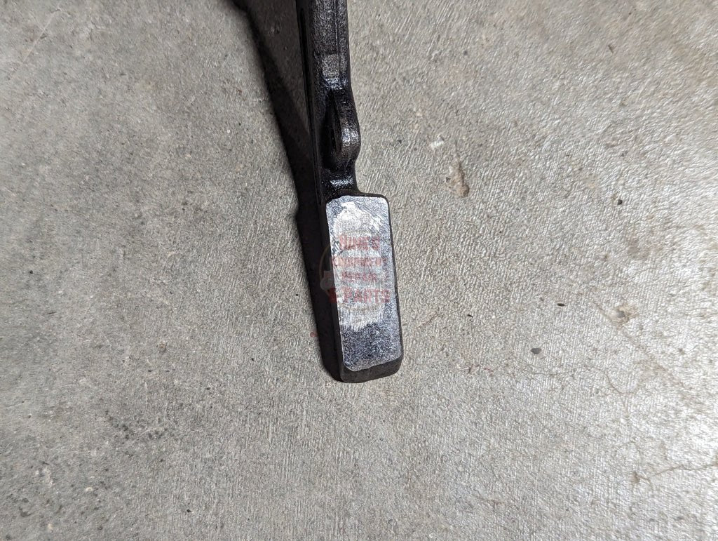 Sensing Pickup Arm IH International 392225R2 USED - Hines Equipment Repair & Parts