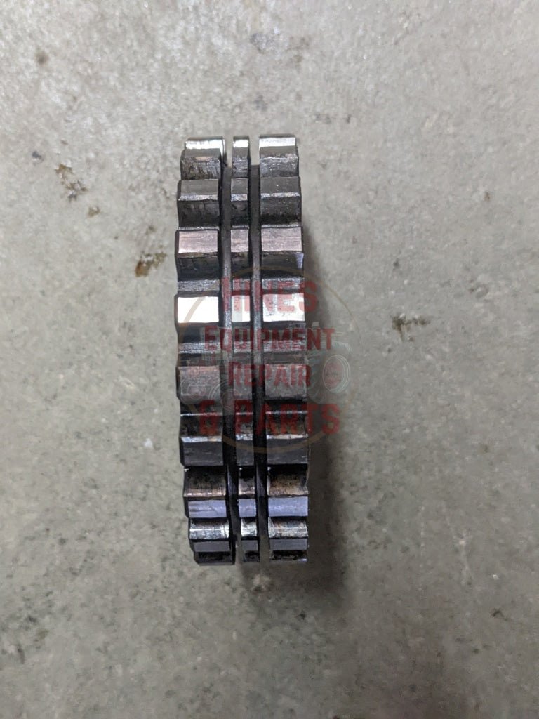 Shift Collar Carrier IH International 533927R1 USED - Hines Equipment Repair & Parts