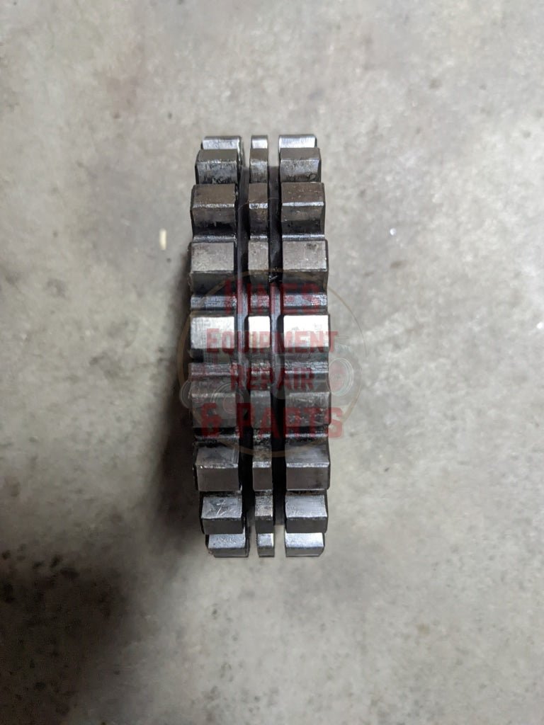 Shift Collar Carrier IH International 533927R1 USED - Hines Equipment Repair & Parts