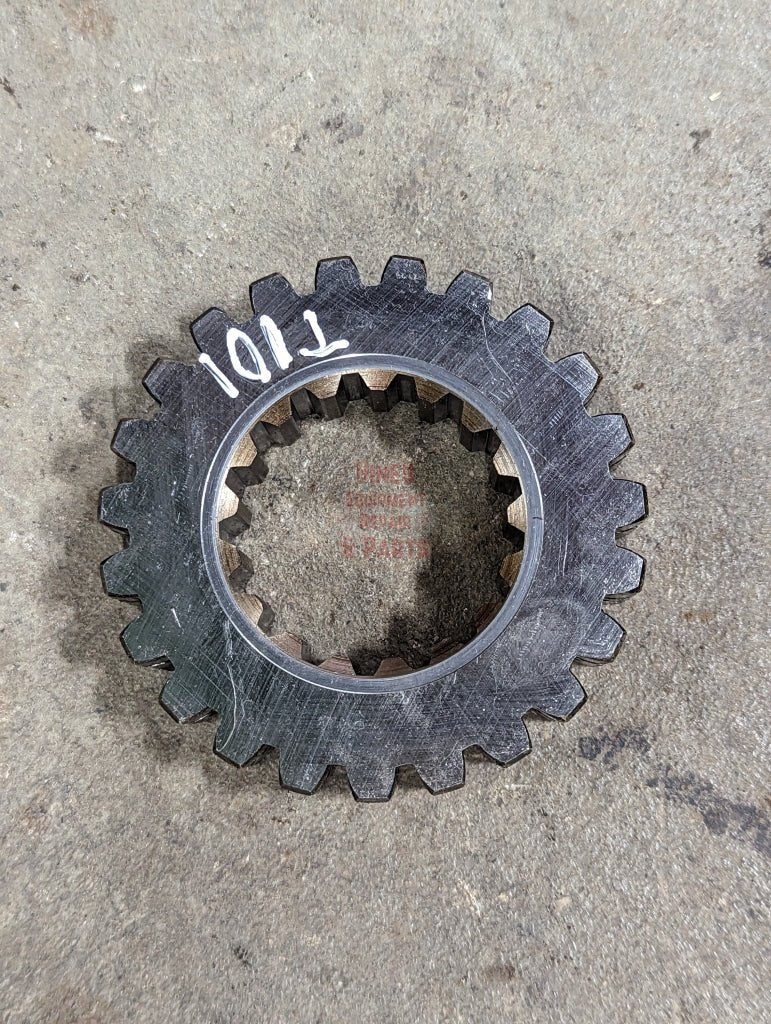 Shift Collar Carrier IH International 533927R1 USED - Hines Equipment Repair & Parts