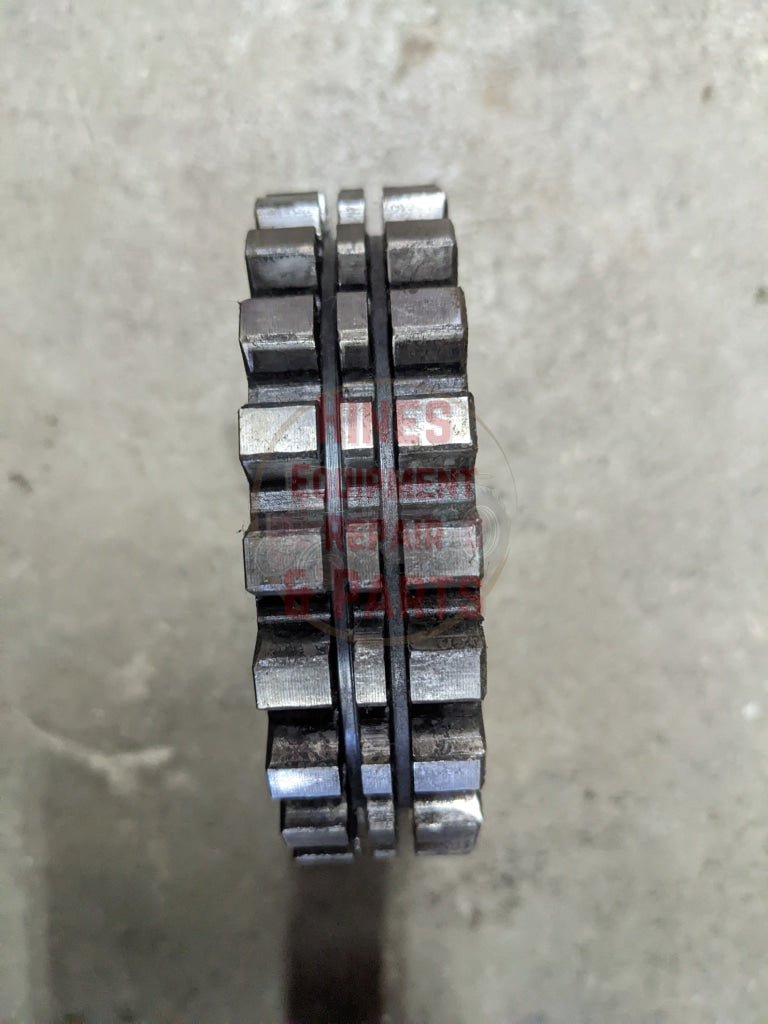 Shift Collar Carrier IH International 533927R1 USED - Hines Equipment Repair & Parts