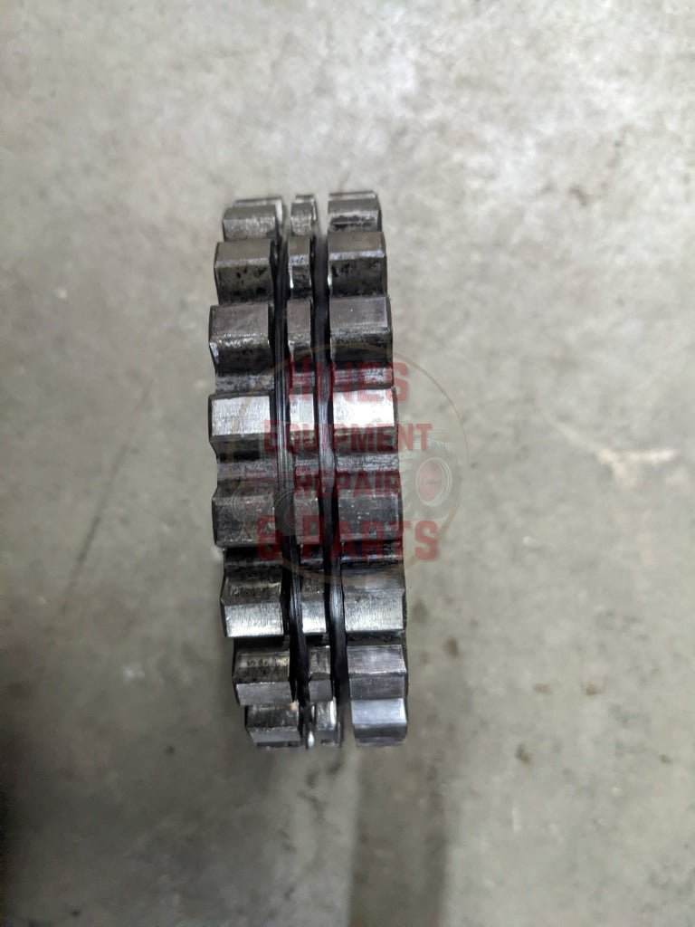 Shift Collar Carrier IH International 533927R1 USED - Hines Equipment Repair & Parts