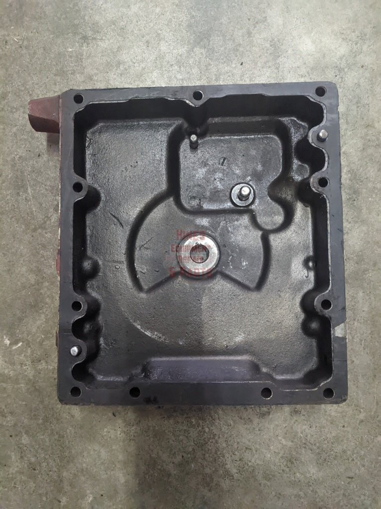 Speed Transmission Cover IH International 120018C1 120017C91 USED - Hines Equipment Repair & Parts