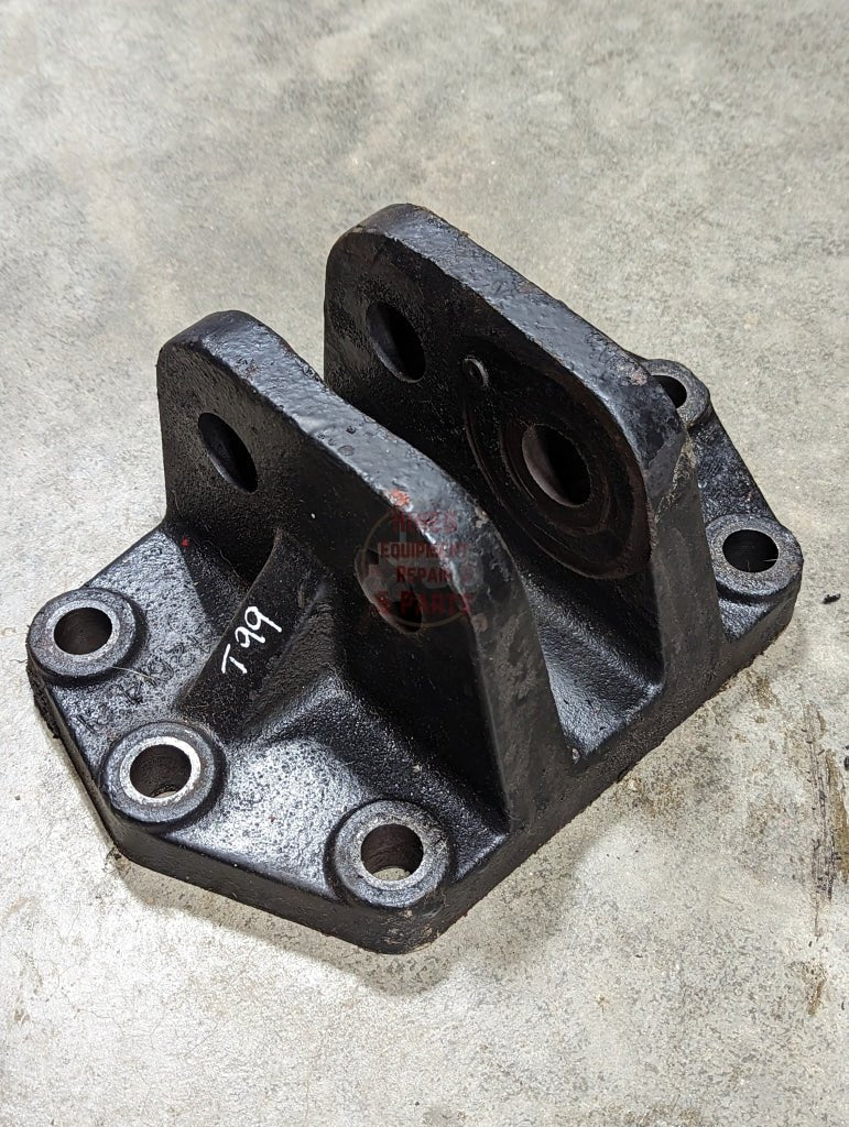 Toplink Bracket IH International 142614C3 USED - Hines Equipment Repair & Parts
