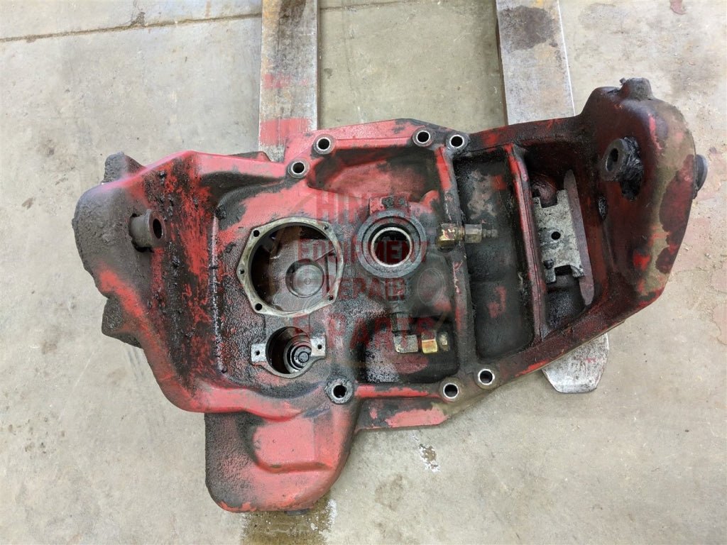 Transfer Case Empty IH International 134375C95 USED - Hines Equipment Repair & Parts