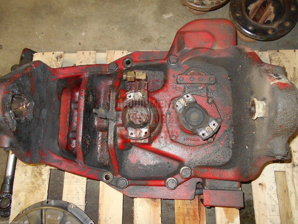 Transfer Case IH International 134375C95 USED - Hines Equipment Repair & Parts
