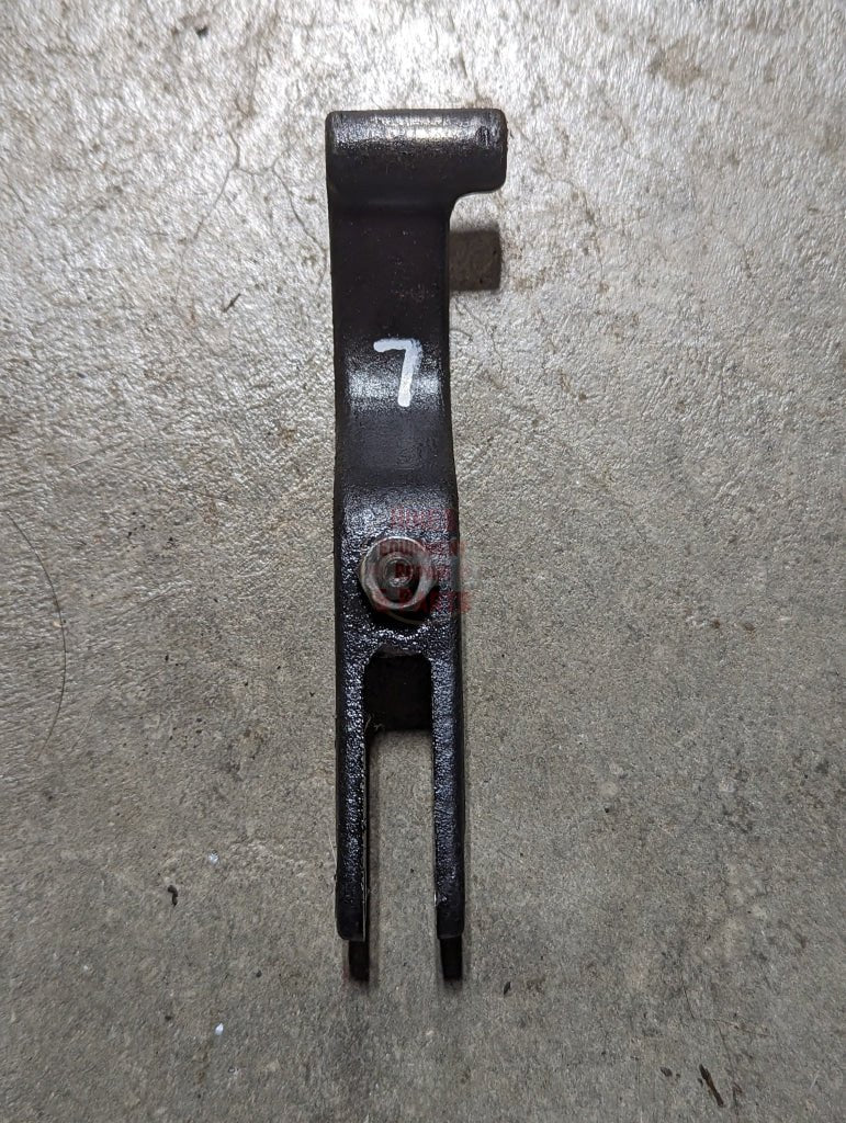 Upper Draft Sensing Arm IH International 392092R91 390118R1 391054R91 USED - Hines Equipment Repair & Parts