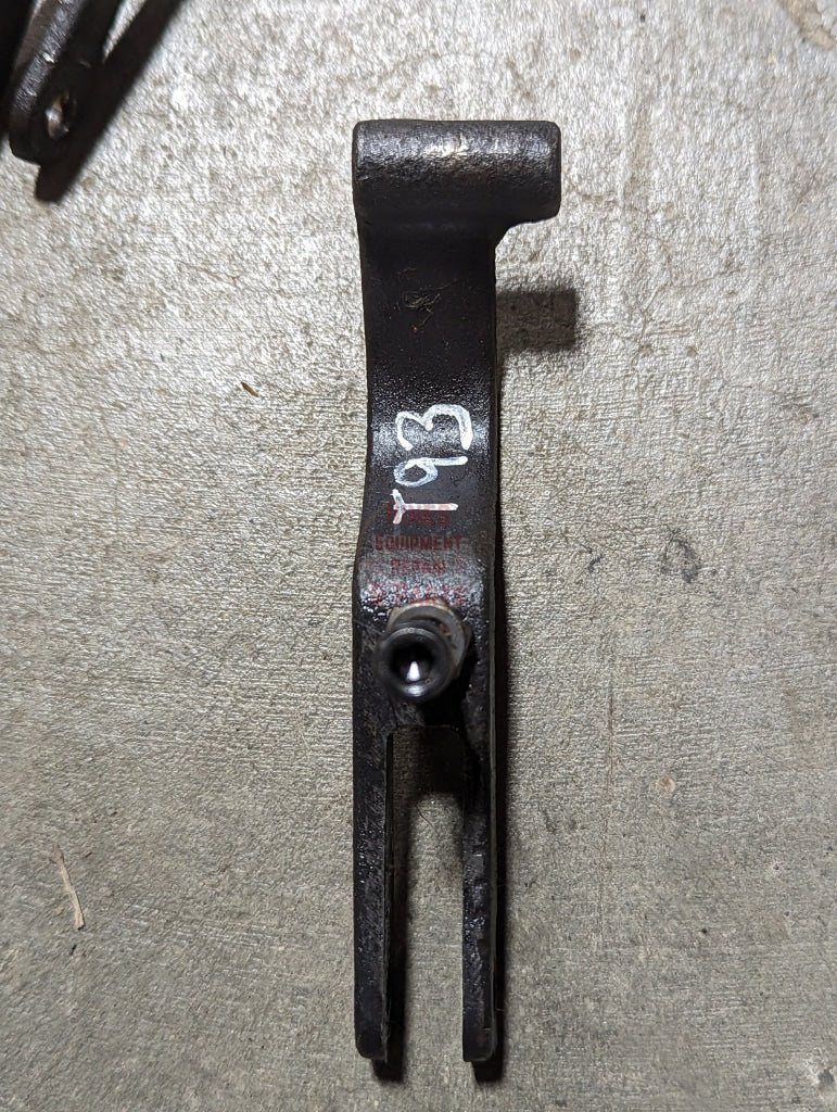 Upper Draft Sensing Arm IH International 392092R91 390118R1 391054R91 USED - Hines Equipment Repair & Parts