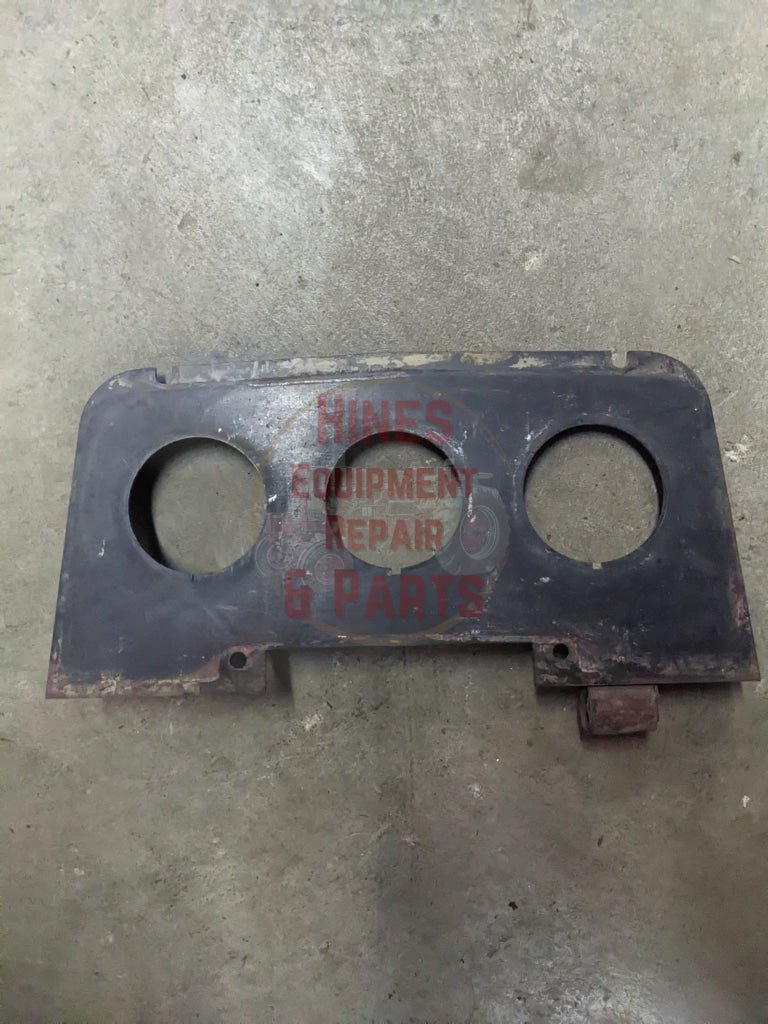 Upper Instrument Panel IH International 532425R1 USED - Hines Equipment Repair & Parts