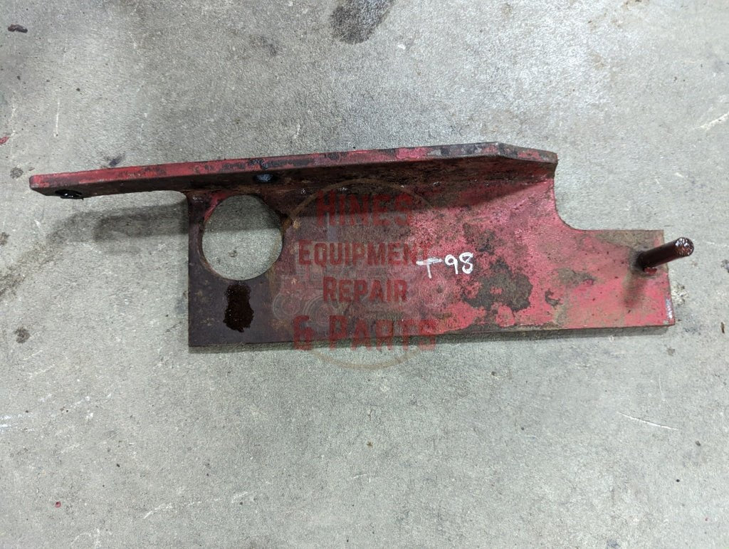 Valve Linkage Support IH International 384187R21 USED - Hines Equipment Repair & Parts