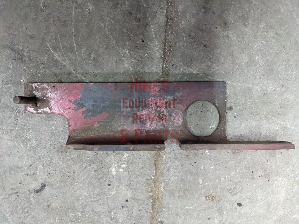 Valve Linkage Support IH International 384187R21 USED - Hines Equipment Repair & Parts