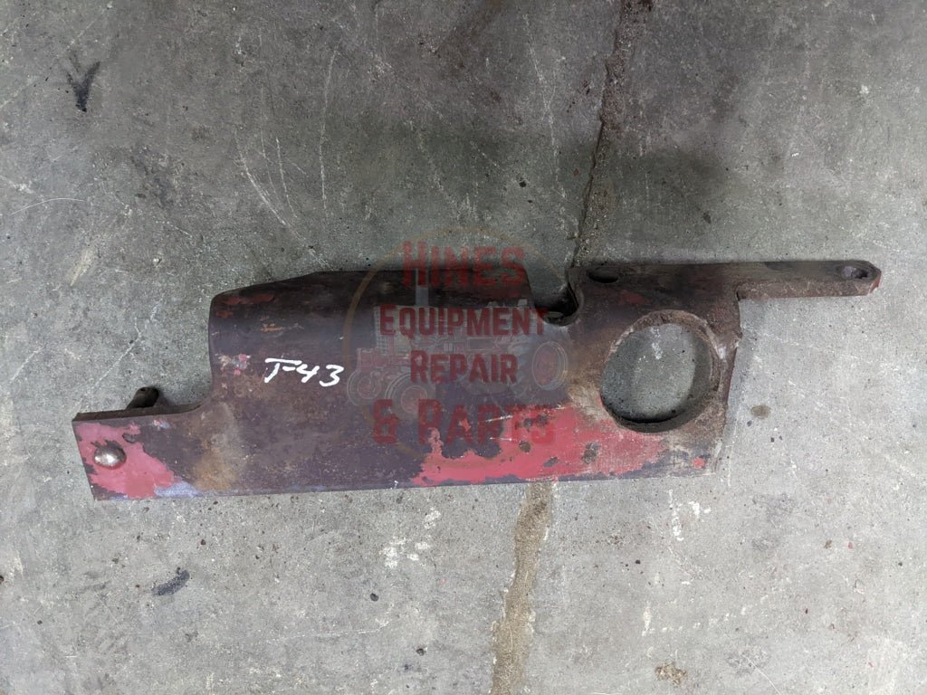 Valve Linkage Support IH International 384187R21 USED - Hines Equipment Repair & Parts