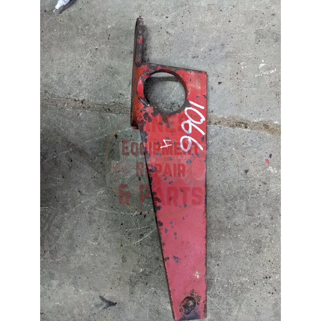 Valve Linkage Support IH International 399626R1 USED - Hines Equipment Repair & Parts
