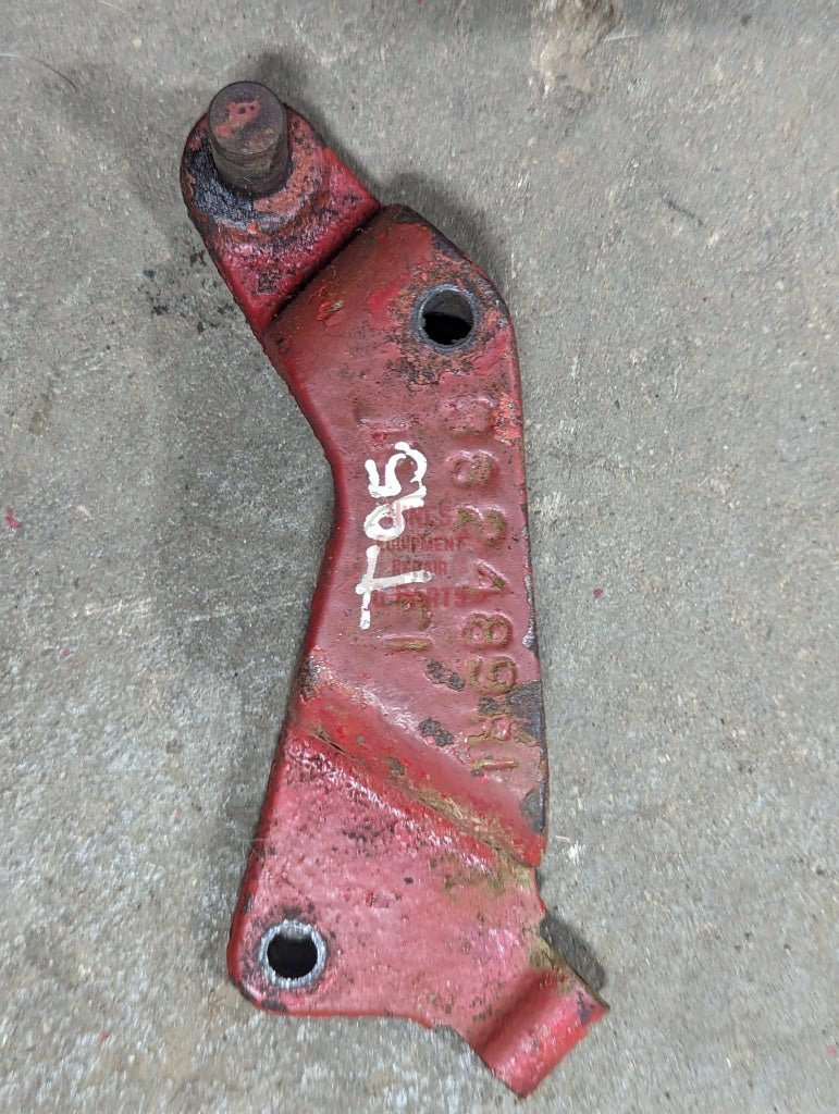 Valve Operating Pivot IH International 382489R11 USED - Hines Equipment Repair & Parts