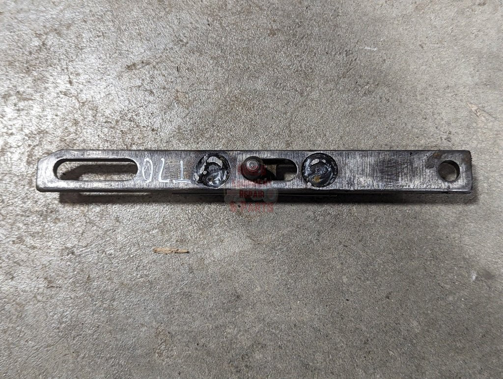 Walking Beam to Valve Link IH International 403984R1 USED - Hines Equipment Repair & Parts