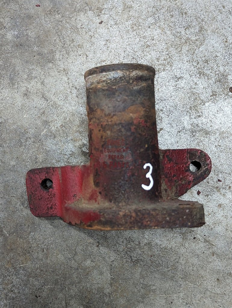 Water Outlet IH International 368504R1 USED - Hines Equipment Repair & Parts