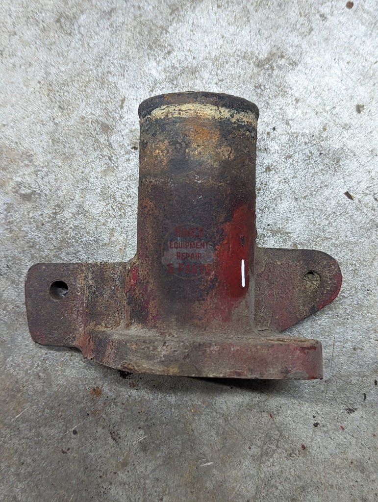 Water Outlet IH International 368504R1 USED - Hines Equipment Repair & Parts