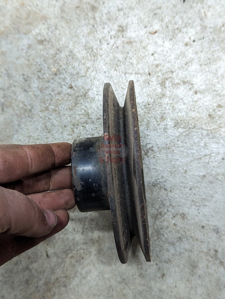 Water Pump Pulley IH International 395815R2 USED - Hines Equipment Repair & Parts