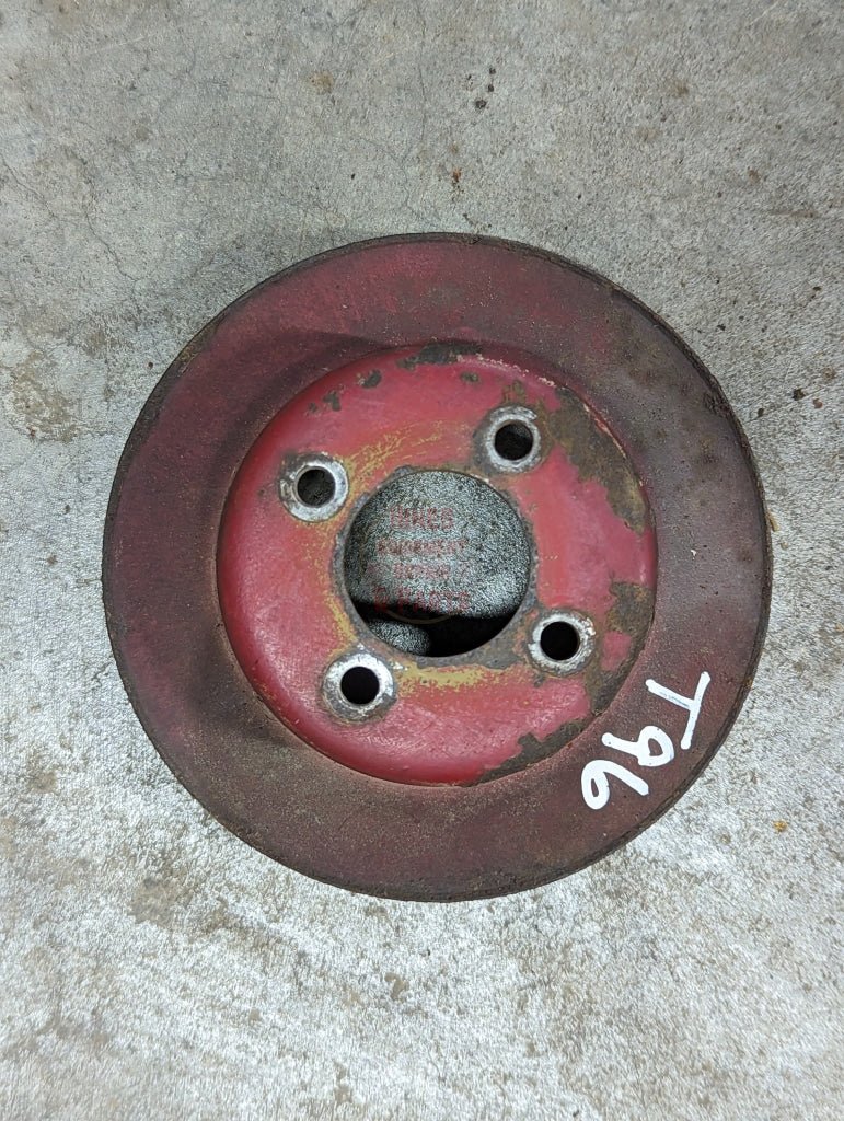 Water Pump Pulley IH International 395815R2 USED - Hines Equipment Repair & Parts